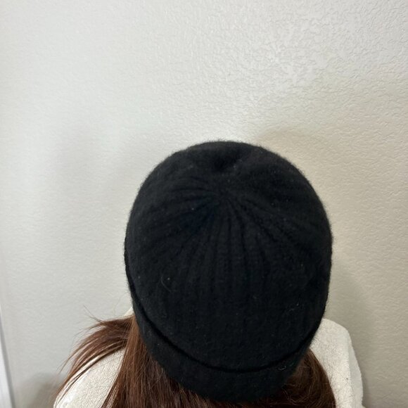 Never Worn Black COACH 100% Cashmere Beanie (Unisex OS) SKU 154 - Picture 2 of 5